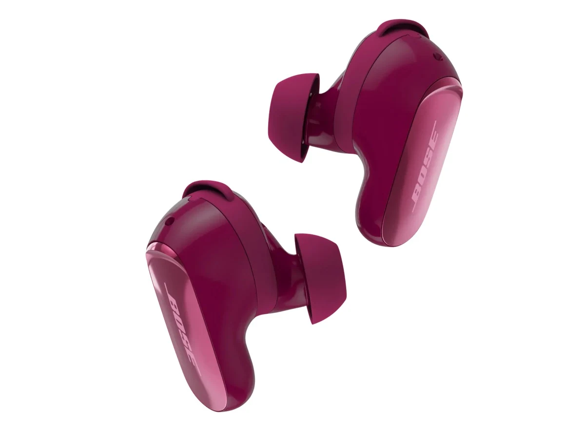 ディーププラムのBose QuietComfort Ultra Earbuds第2世代