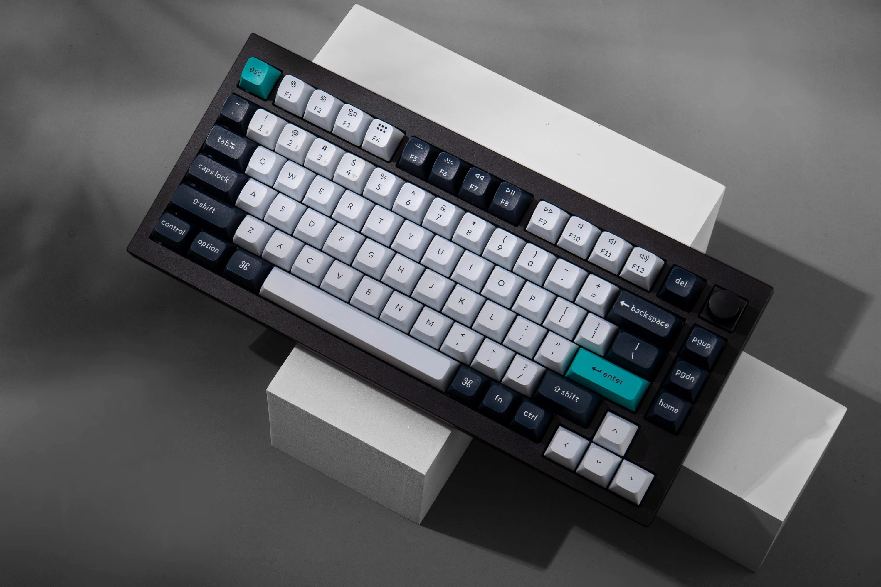 Keychron公式のQ1 Max製品ビジュアル